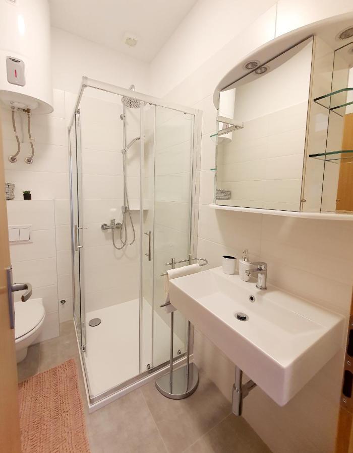 Sea Star Apartments Pjescana Uvala Εξωτερικό φωτογραφία