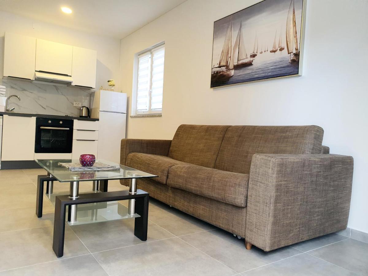 Sea Star Apartments Pjescana Uvala Εξωτερικό φωτογραφία